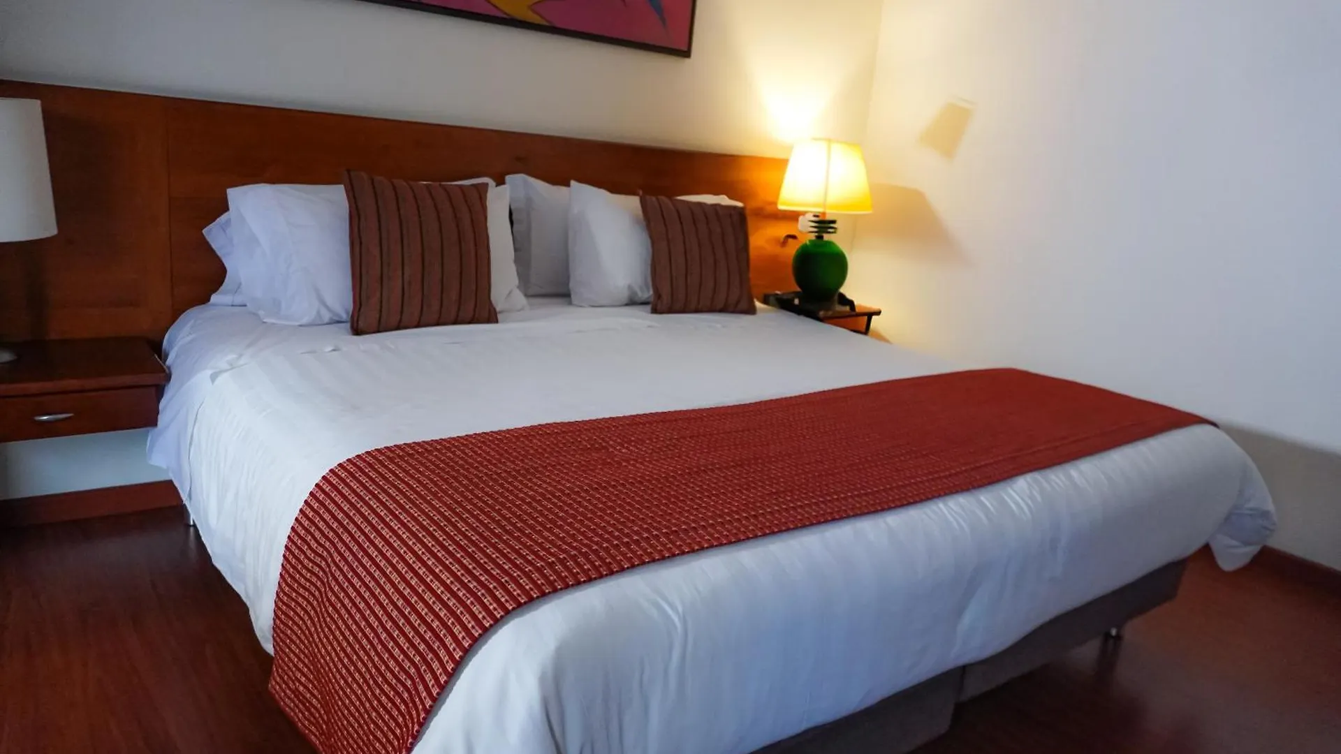 Corferias Ilar Coliving & Hotel Embajada Americana Colombia